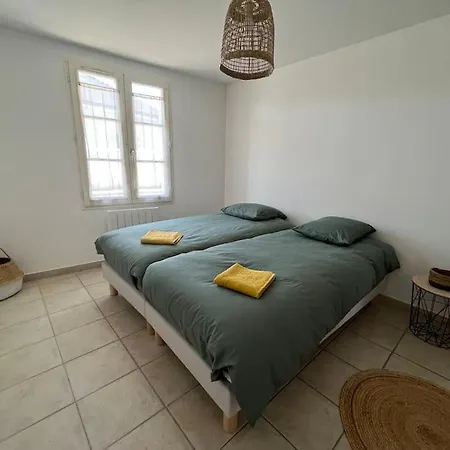 Grande Maison Proche De La Feriehus