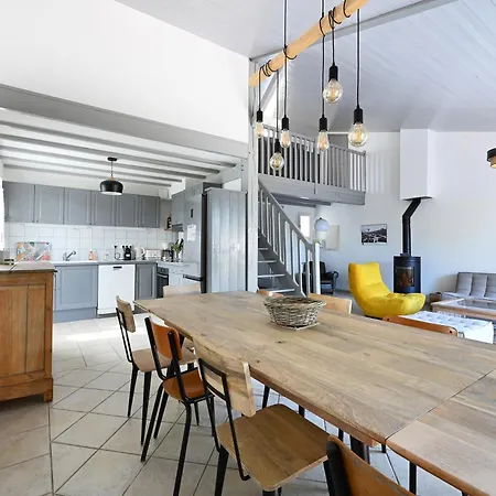 Grande Maison Proche De La