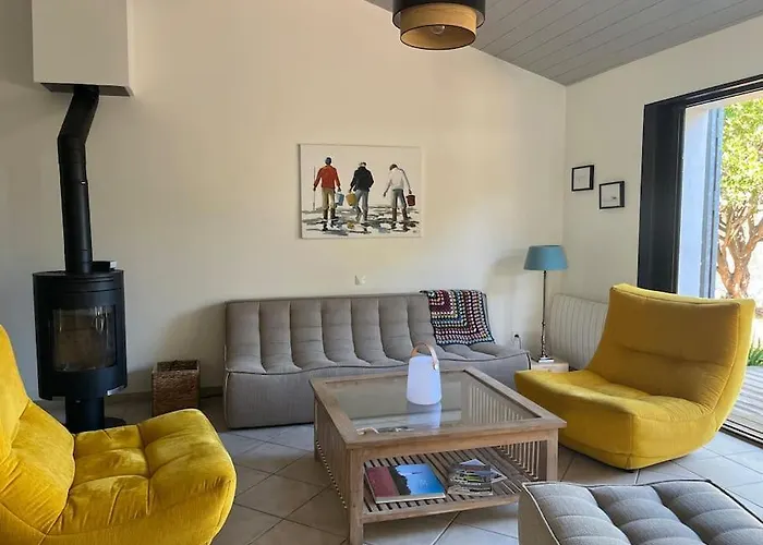 Grande Maison Proche De La Casa de Férias