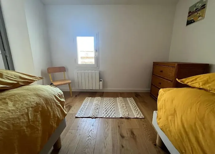 Grande Maison Proche De La